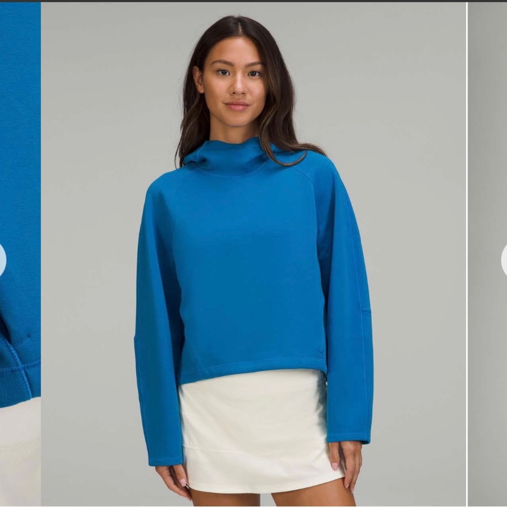 Lululemon AirWrap Modal Pullover in Poolside